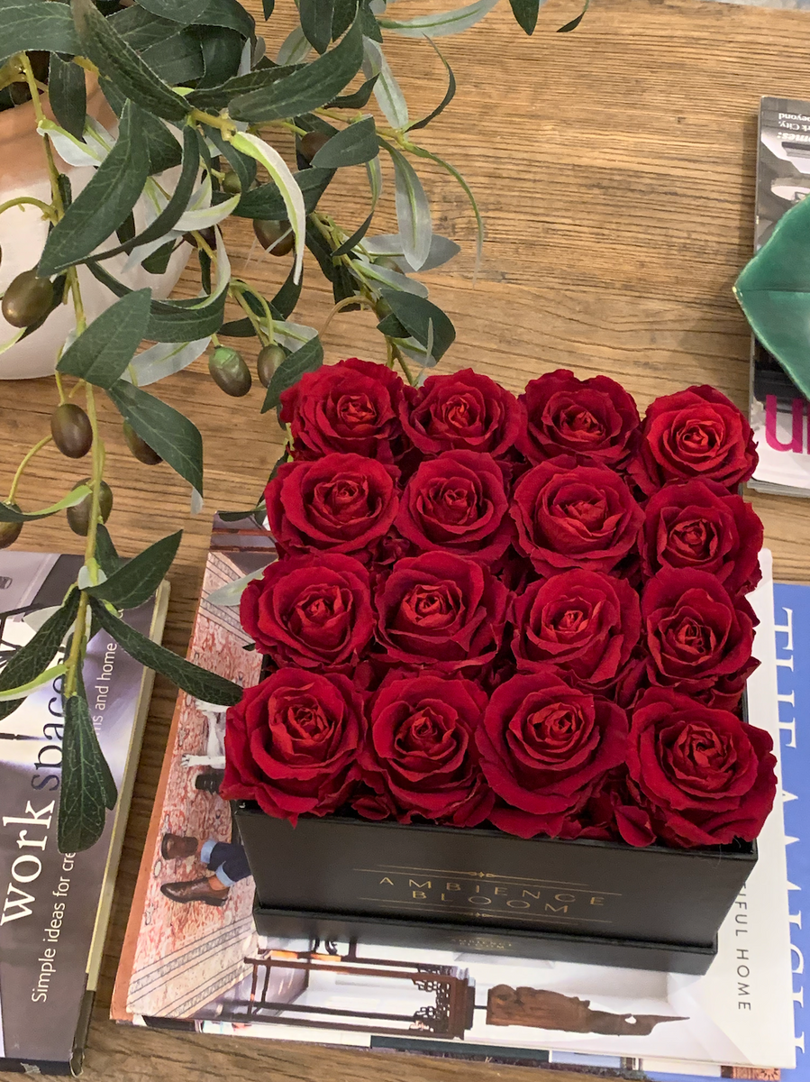 Rose Box - Medium Luxury Box – Ambience Bloom